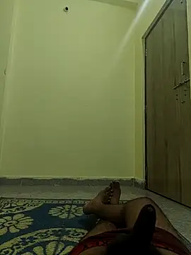 Snapshot of Romantic_boy143 chatting on 06-09-26, 06:53 Romantic boy143 online show from 06-09-26, 06:53