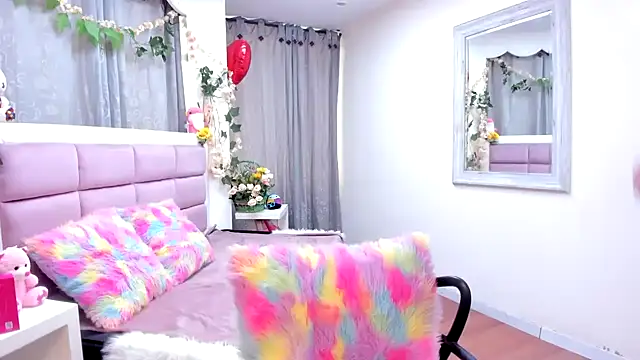 Keiry Paloma online show from 02-21-26, 01:46