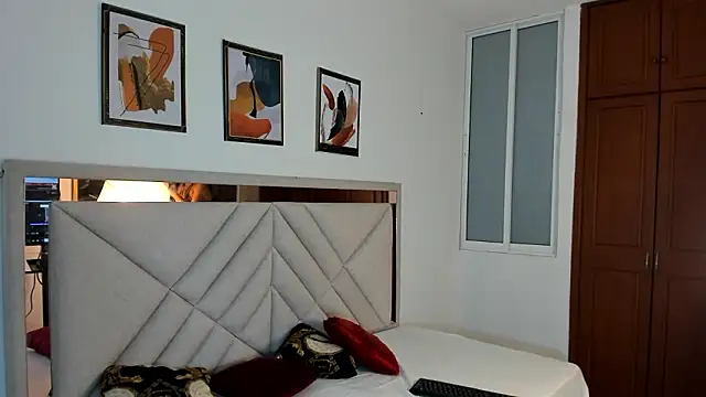 AmberQueen1 online show from 02-16-26, 12:15