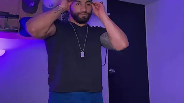 SamDornan51 online show from 04-08-26, 01:07