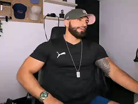 SamDornan51 online show from 03-10-26, 12:14