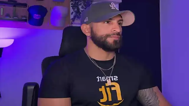 SamDornan51 online show from 04-09-26, 01:07