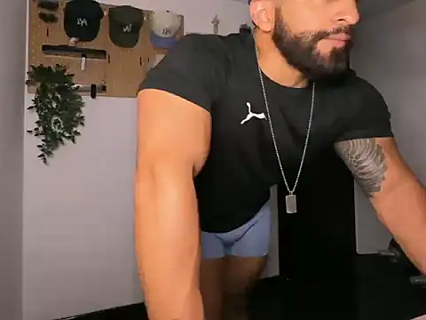 SamDornan51 online show from 03-03-26, 12:50