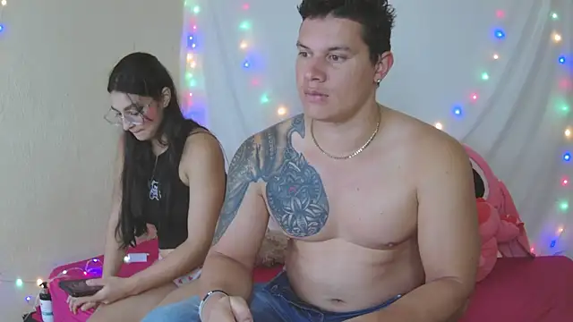 Snapshot of Eternalfuego chatting on 02-22-26, 07:33 Eternalfuego online show from 02-22-26, 07:33