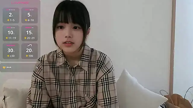 Snapshot of nya222 chatting on 03-04-26, 06:32 nya222 online show from 03-04-26, 06:32