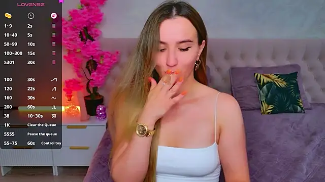 JasminUqueen online show from 06-26-26, 01:22