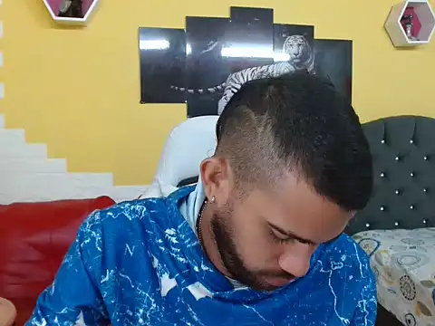 Snapshot of chacorta_ chatting on 04-04-26, 02:01 chacorta online show from 04-04-26, 02:01