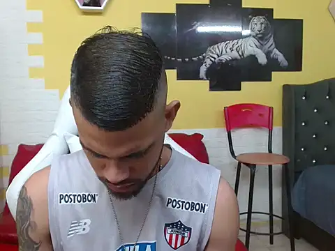 Snapshot of chacorta_ chatting on 04-11-26, 01:59 chacorta online show from 04-11-26, 01:59