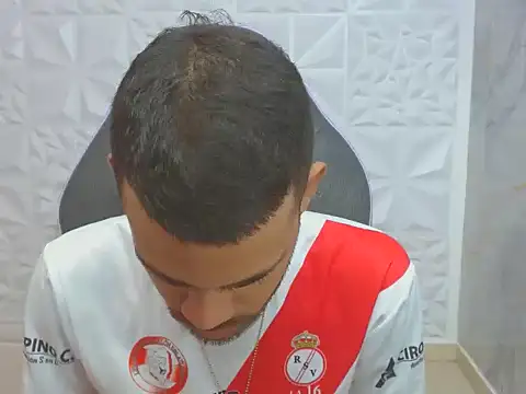 Snapshot of chacorta_ chatting on 03-10-26, 12:53 chacorta online show from 03-10-26, 12:53