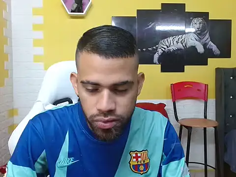 Snapshot of chacorta_ chatting on 04-14-26, 12:54 chacorta online show from 04-14-26, 12:54