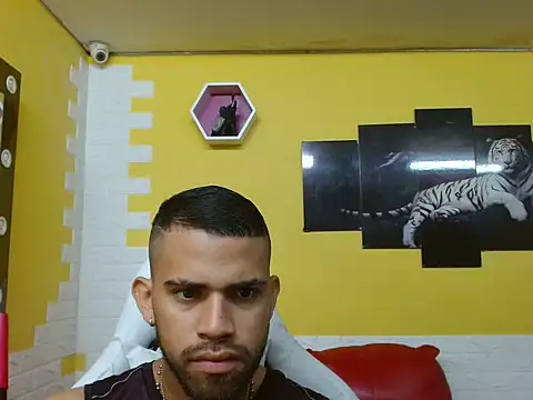 Snapshot of chacorta_ chatting on 04-13-26, 01:26 chacorta online show from 04-13-26, 01:26