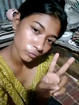 Snapshot of Cute-Tanisa- chatting on 06-12-26, 10:13 Cute-Tanisa- online show from 06-12-26, 10:13
