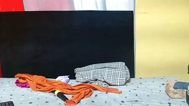 JinglynJuicy22 online show from 02-28-26, 08:36