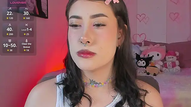 Snapshot of Tamara_uwu chatting on 02-12-26, 09:25 Tamara uwu online show from 02-12-26, 09:25