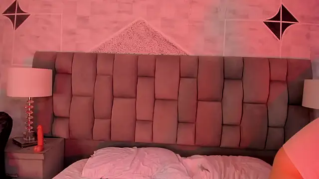 noahWolff  online show from 02-14-26, 06:35