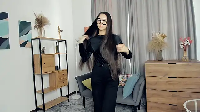 Snapshot of AvantgardAlone chatting on 02-10-26, 07:29 AvantgardAlone online show from 02-10-26, 07:29