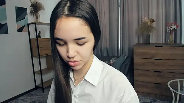 Snapshot of AvantgardAlone chatting on 02-11-26, 09:31 AvantgardAlone online show from 02-11-26, 09:31