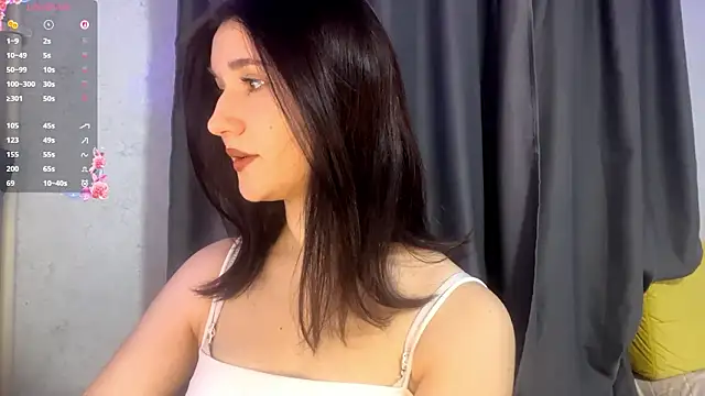 Snapshot of elaravoss chatting on 02-03-26, 02:33 elaravoss online show from 02-03-26, 02:33