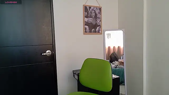 PaulaSantanaOf online show from 03-23-26, 06:08