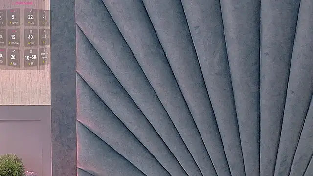 Snapshot of Annia-Greco chatting on 02-13-26, 02:39 Annia-Greco online show from 02-13-26, 02:39