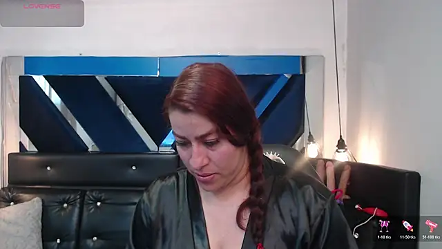 Alison-mar online show from 07-17-26, 07:33