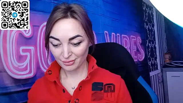 Snapshot of Vellora_ chatting on 02-21-26, 10:28 Vellora online show from 02-21-26, 10:28