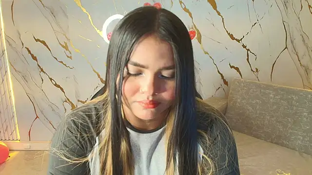 Snapshot of Berchy_tf chatting on 02-23-26, 08:09 Berchy tf online show from 02-23-26, 08:09