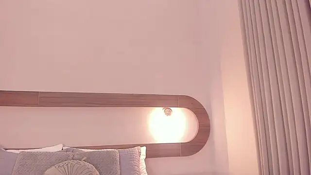 Snapshot of Violeta_sum chatting on 05-29-26, 12:22 Violeta sum online show from 05-29-26, 12:22
