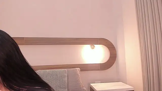 Snapshot of Violeta_sum chatting on 06-03-26, 12:39 Violeta sum online show from 06-03-26, 12:39