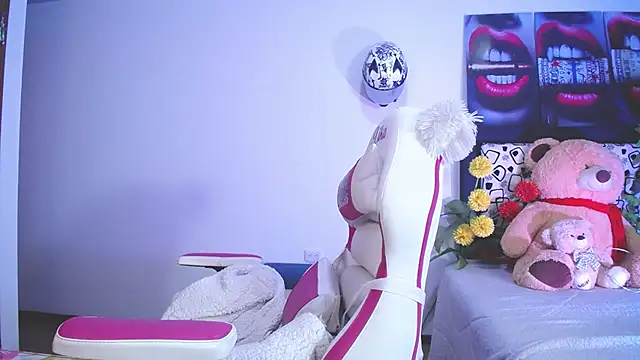 lika little0 online show from 06-19-26, 11:09