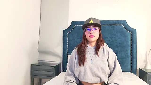 AntonellaBons online show from 03-05-26, 11:32