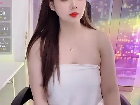 Snapshot of XiaBunny chatting on 05-06-26, 05:17 XiaBunny online show from 05-06-26, 05:17