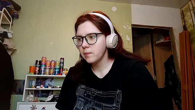 VannessaDillenbeck online show from 02-04-26, 08:09