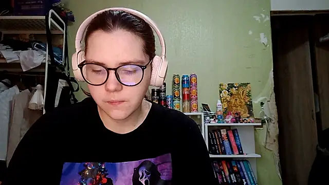 VannessaDillenbeck online show from 03-02-26, 07:15