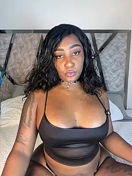 Snapshot of Denise_wolfe21 chatting on 03-03-26, 03:52 Denise wolfe21 online show from 03-03-26, 03:52