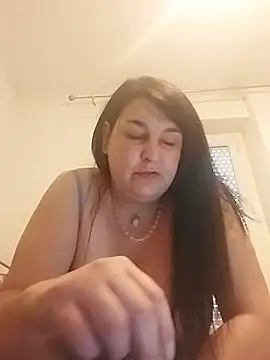 Snapshot of alexandrafrancaise0000 chatting on 07-19-26, 02:25 alexandrafrancaise0000 online show from 07-19-26, 02:25