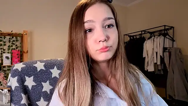 HoneyComfy online show from 04-08-26, 02:07