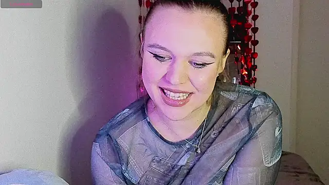 Snapshot of Lika__Sweeet chatting on 02-13-26, 08:53 Lika Sweeet online show from 02-13-26, 08:53