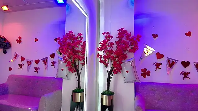 Snapshot of Maddie_T18 chatting on 02-12-26, 11:54 Maddie T18 online show from 02-12-26, 11:54