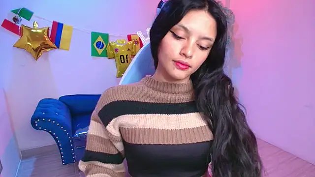 Maddie T18 online show from 06-19-26, 11:38