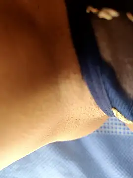 Snapshot of Brissperu18 chatting on 03-21-26, 03:41 Brissperu18 online show from 03-21-26, 03:41