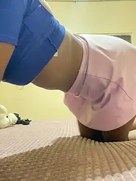 Snapshot of fahzinha chatting on 02-22-26, 01:41 fahzinha online show from 02-22-26, 01:41