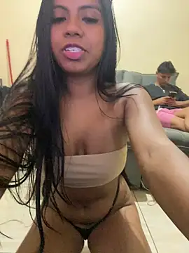 Snapshot of fahzinha chatting on 02-26-26, 12:21 fahzinha online show from 02-26-26, 12:21