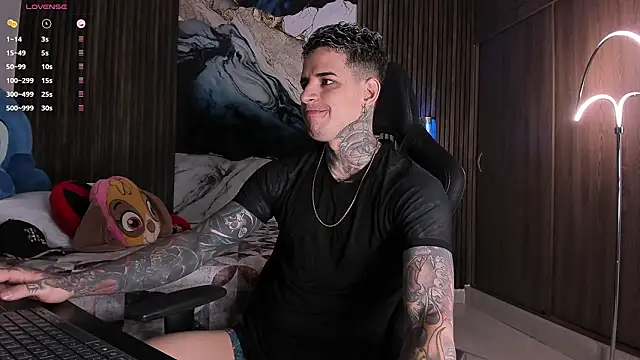 trisstann  online show from 03-19-26, 04:40