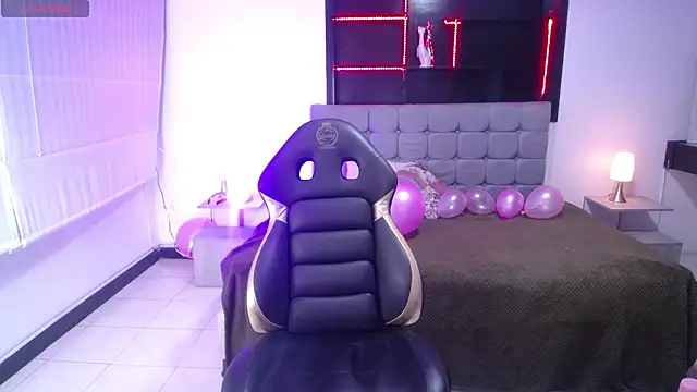 Perla lovely  online show from 02-15-26, 12:26