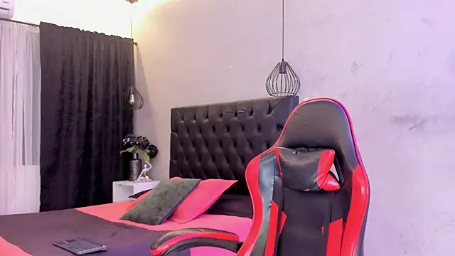 naomi  blair online show from 07-26-26, 03:24