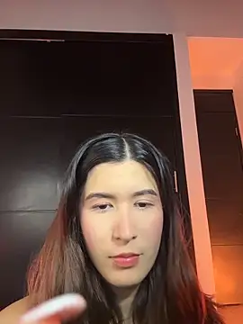 Snapshot of emicute_ chatting on 02-03-26, 01:49 emicute online show from 02-03-26, 01:49