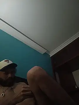 Snapshot of kauzZhomi chatting on 02-01-26, 12:03 kauzZhomi online show from 02-01-26, 12:03