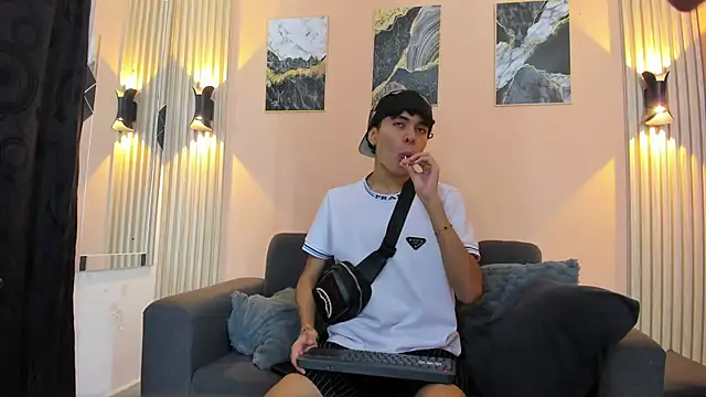 DesiresOfOlympus  online show from 04-15-26, 07:40