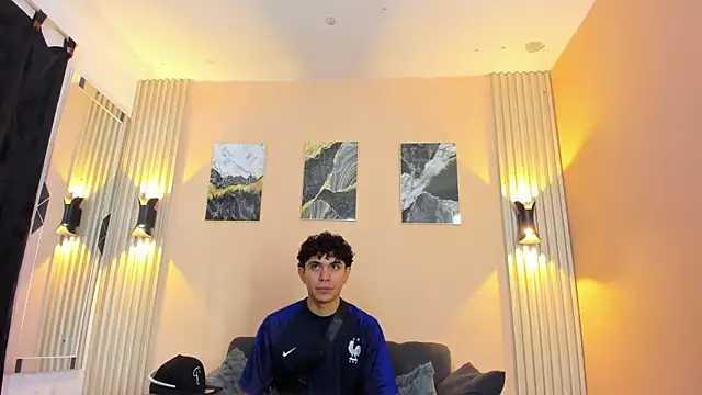 DesiresOfOlympus  online show from 04-17-26, 07:38